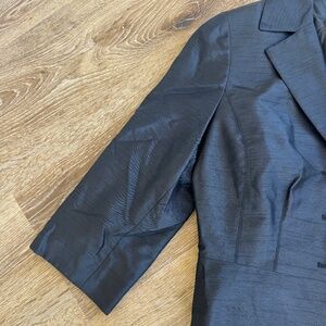 SIGNATURE by LARRY LAVINE BLACK TWO PIECE SUIT